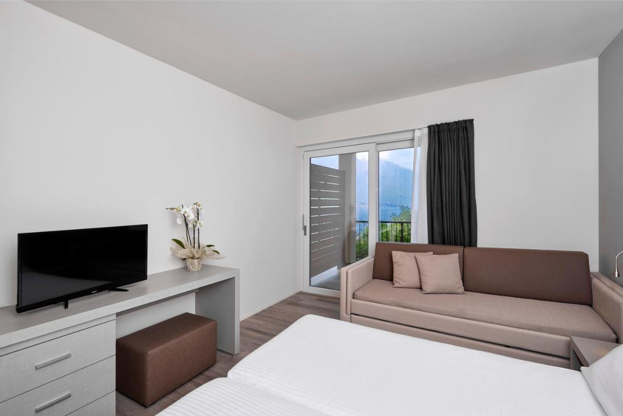 לימונה סול גרדה Hotel Royal Village חדר תמונה